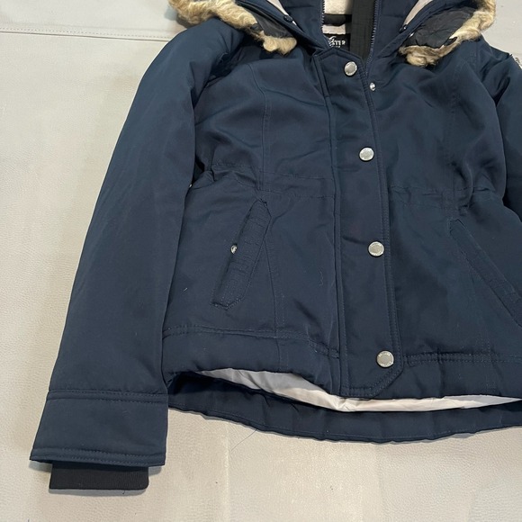 Hollister Ultimate Down Women Navy Blue‎ Puffer Jacket Faux Fur Hood XS Y2K-XXXX - Picture 2 of 9